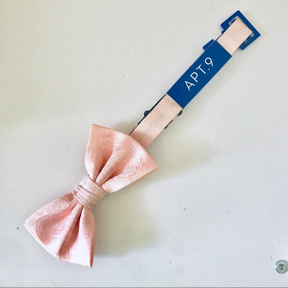BNWT Apt. 9 Adjustable Bow Tie - Picture 1 of 4